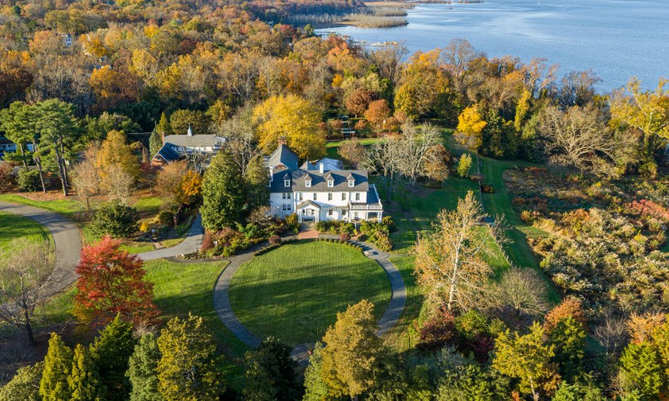 River Farm, United States
